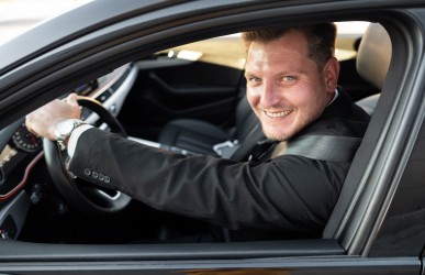 Taxi à Coulommiers - chauffeur VTC coulommiers - Aaron Flight Driver
